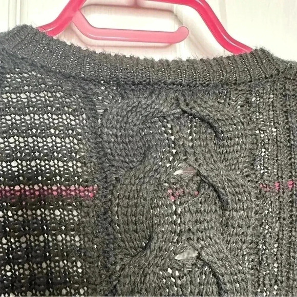 Pink Rose Cable Knit Cardigan Black Size  Medium - Picture 13 of 16